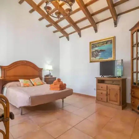 Vila Malbuger Vell 6 - With Private Pool Llumesanas